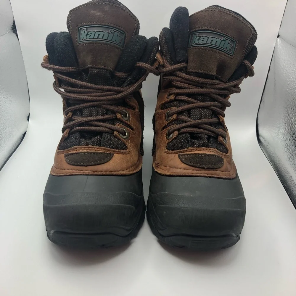 Kamik womens brown snow boots size 6